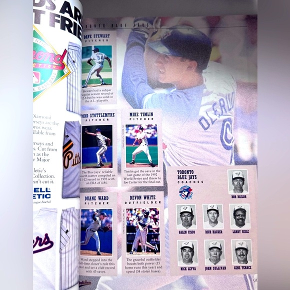 ⚾️ Vintage Pristine 1993 Blue Jays Official Souvenir World Series Scorebook ⚾️ - Picture 11 of 15